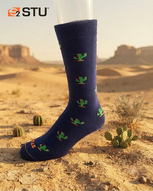Medias premium STU con diseño de cactus en color azul marino
